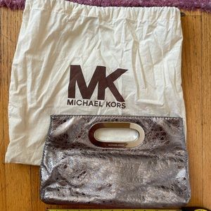 michael kors clutch
